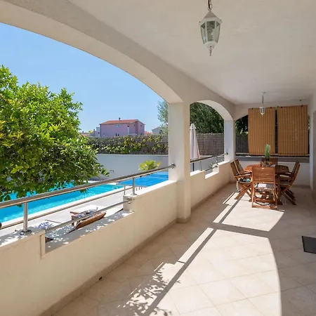 Apartamento Sonnenschein By Interhome